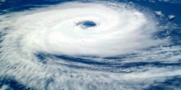Se forma tormenta tropical Bertha y se aproxima a costa de Carolina del Sur