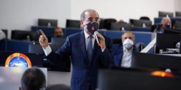 Encuesta Mark Penn: el 69% aprueba labor del presidente Medina durante pandemia