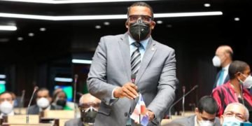 El estado de emergencia espera acuerdo político con la oposición