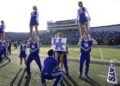 Desnudez pública y abuso de alcohol lleva a la Universidad de Kentucky a despedir al personal de entrenadores de porristas