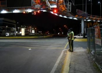 Gobierno extiende toque de queda, pero ahora será a partir de las 7:00 de la noche