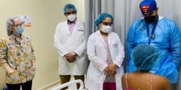 Adolescente de 15 años da a luz a trillizos en maternidad La Altagracia