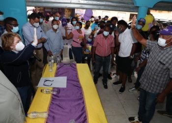Dirigentes opositores de san juan pasan a apoyar candidatura de Gonzalo