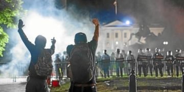 Trump despliega miles soldados para sofocar disturbios en Estados Unidos