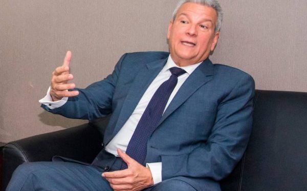 Macarrulla dice Abinader garantiza apoyo económico afectados por crisis