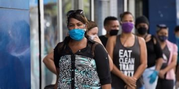 Salud reporta solo dos muertes en RD pero 405 casos nuevos Covid