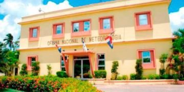Onamet da seguimiento a onda tropical está cerca de las Antillas Menores