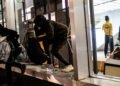 Saqueos y destrozos NYC: Amplían toque de queda a noche del martes