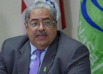 Renuncia Chanel Rosa del Servicio Nacional de Salud