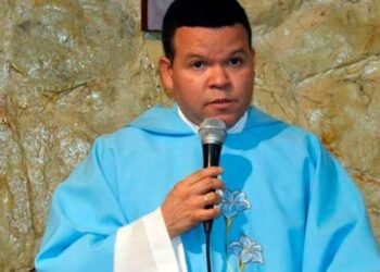 Muere sacerdote a causa del COVID-19