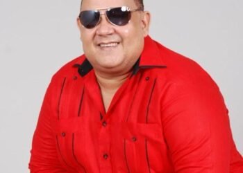 Más de 80 artistas producen UNIDOS CANTEMOS MUNDIAL, un canto de esperanza por la pandemia.