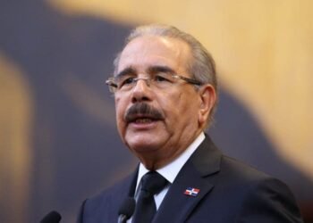 Danilo Medina reporta patrimonio de RD$25 millones en su declaración de bienes