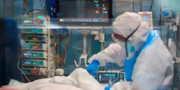 Doce muertos a causa de Covid-19 y 779 infectados en República Dominicana