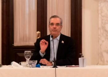 Presidente Abinader está obligado a depositar hoy su declaración jurada