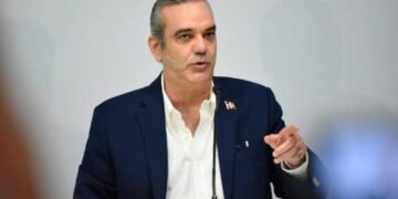 Presidente Abinader encabeza en Santiago el primer Consejo de Gobierno