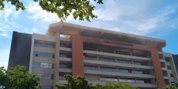 Incendio en edificio administrativo de la UASD