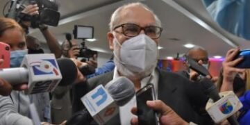 Ministro niega el Gobierno pretenda reforma fiscal debajo de la mesa