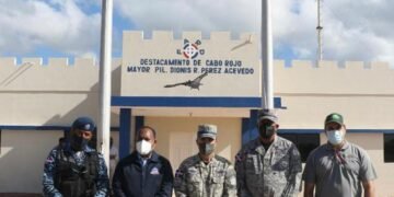 Departamento Aeroportuario  y FARD supervisan instalaciones en la Región Sur