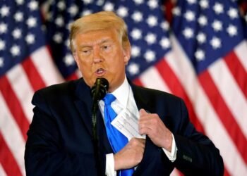 Trump reconoce el triunfo de Biden, pero insiste en que hubo fraude