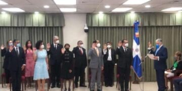 El Senado juramenta a Román Jáquez Liranzo como el presidente de la JCE