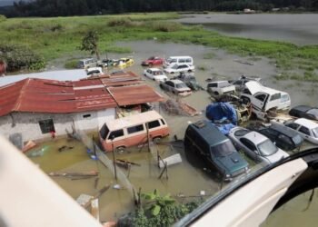 Guatemala suma 27 muertes y 103 desaparecidos por la depresión tropical Eta