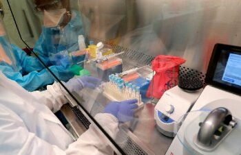 Informe de SP refleja una ligera baja en los nuevos contagios por covid-19