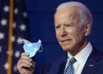 Joe Biden se vacunará el lunes contra el covid-19