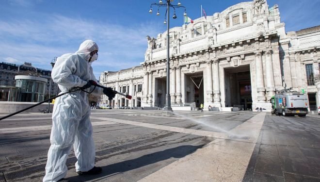 Italia detecta un contagio de coronavirus con la variedad de Reino Unido