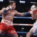 ‘Canelo’ domina a Smith y captura cetros de los supermedianos
