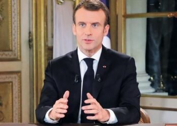 Presidente de Francia da positivo por coronavirus
