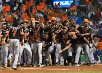 Los Toros del Este se acercan a la clasificación