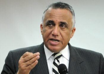 Oficial: Luisín Mejía renuncia a la presidencia del Comité Olímpico Dominicano