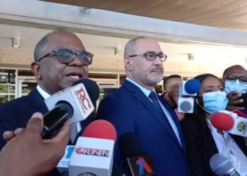 Exviceministro de Interior y Policía denuncia fue destituido porque puso al descubierto estructura mafiosa en registro armas de fuego