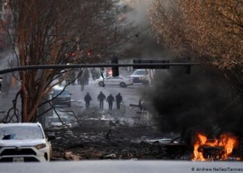 La Policía investiga una explosión en el centro de Nashville (EE.UU.)