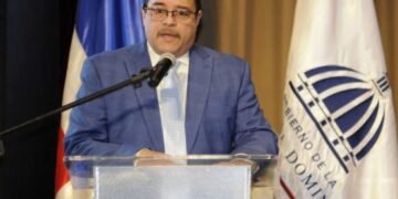 Ministro de Deportes solicita licencia en presidencia Federación Taekwondo