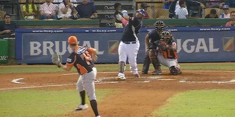Gigantes del Cibao por 11-2 vencen a las Águilas Cibaeñas