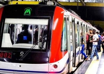 Los nuevos horarios del Metro y el Teleférico de Santo Domingo