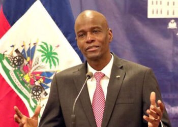 Acusan al presidente de Haití de instaurar una dictadura