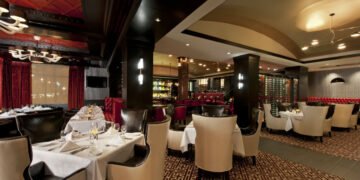 Nueva York prohíbe comer en interior de restaurantes