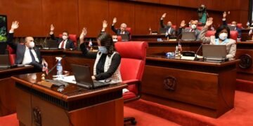 Senadores aprueban emisión y colocación bonos por RD$291 mil 528 millones