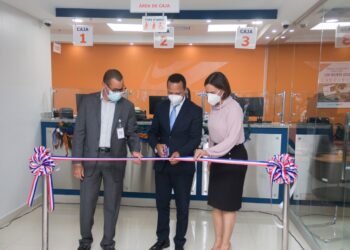 Edesur inaugura nueva oficina comercial en Patio Colombia
