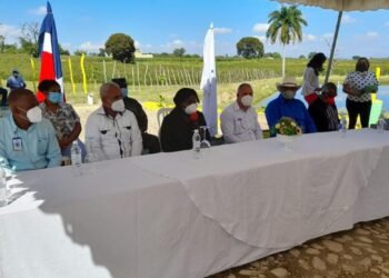 Desarrollo Fronterizo pone en marcha primera etapa de proyecto piscicultura en Elías Piña