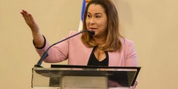 Ministra de la Mujer: «Las tres causales no obligan a violentar valores»