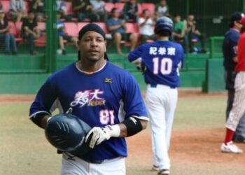 El dominicano Manny Ramírez vuelve al béisbol a los 48 años en Australia