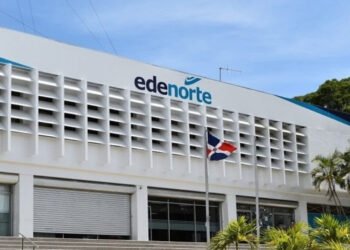 Dos cuñados de Danilo lograron contratos por miles de millones en las Edes