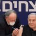 Netanyahu recibe la primera vacuna contra el coronavirus en Israel
