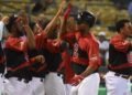 Los Leones hunden al Licey; las Águilas dejan en el terreno a los Gigantes