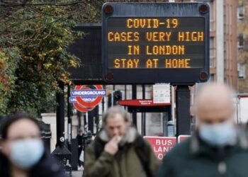 Europa reabre sus puertas al Reino Unido y la OMS estudiará nueva cepa del virus