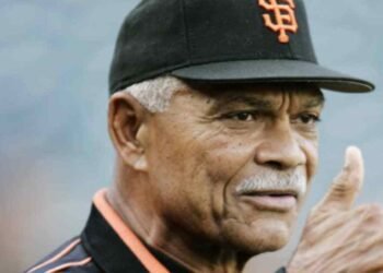 Felipe Rojas Alou es reconocido por Baseball America