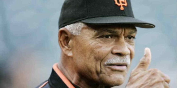 Felipe Rojas Alou es reconocido por Baseball America